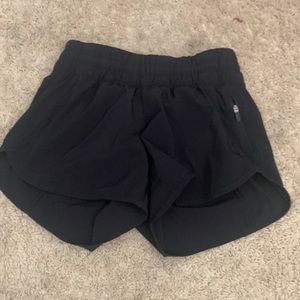 Lululemon  size four 4” tracker low rise shorts
